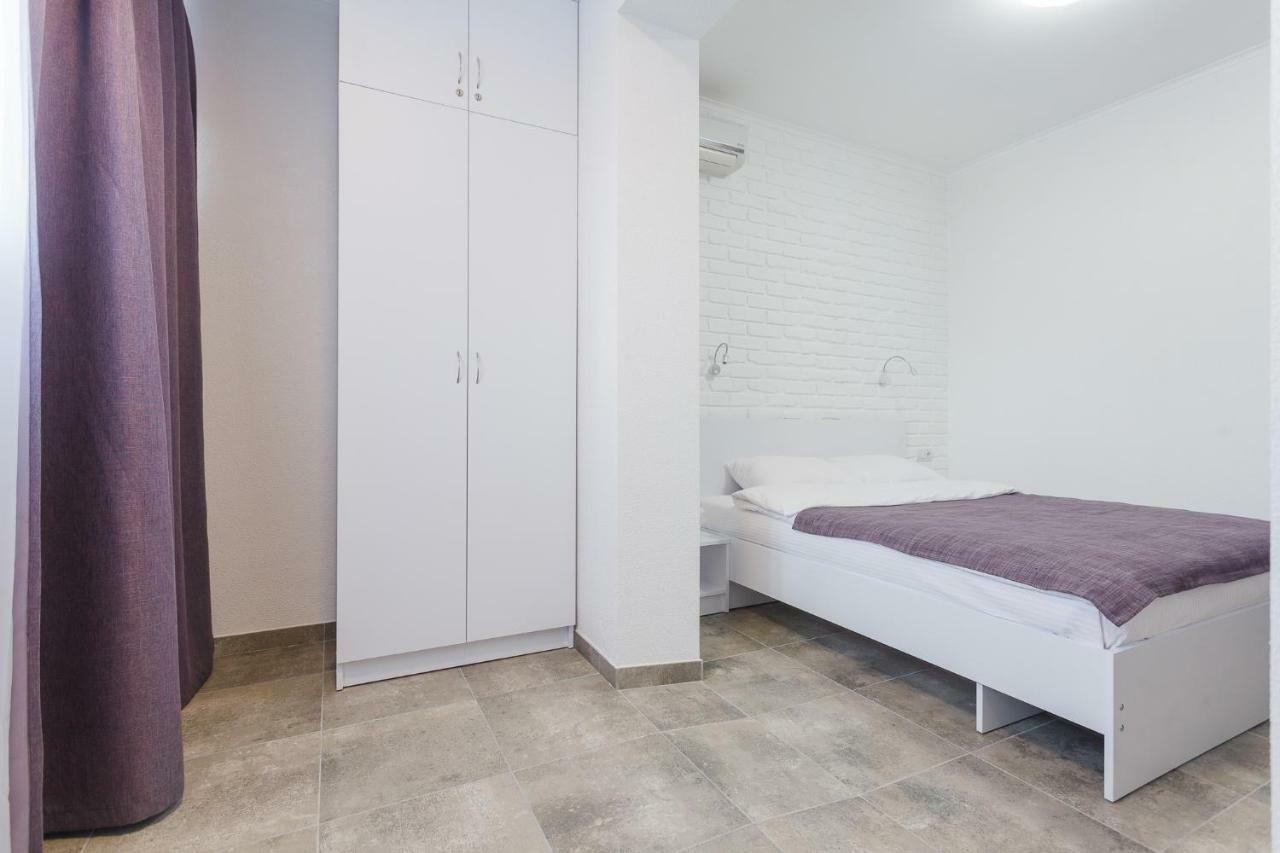 Skyhome Na Nauky 키예프 외부 사진