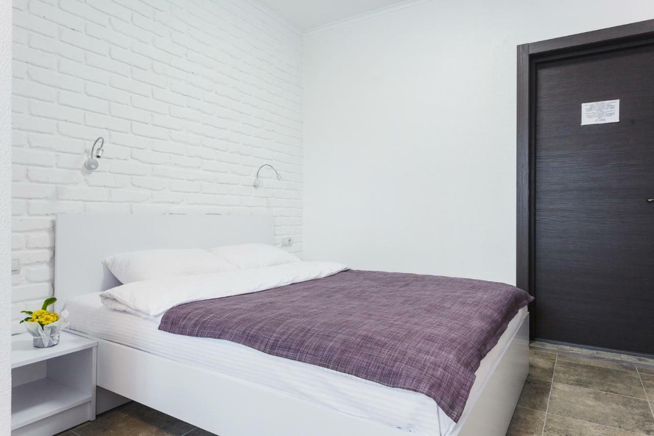 Skyhome Na Nauky 키예프 외부 사진